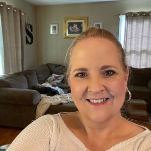 Meet your Posher, Anne